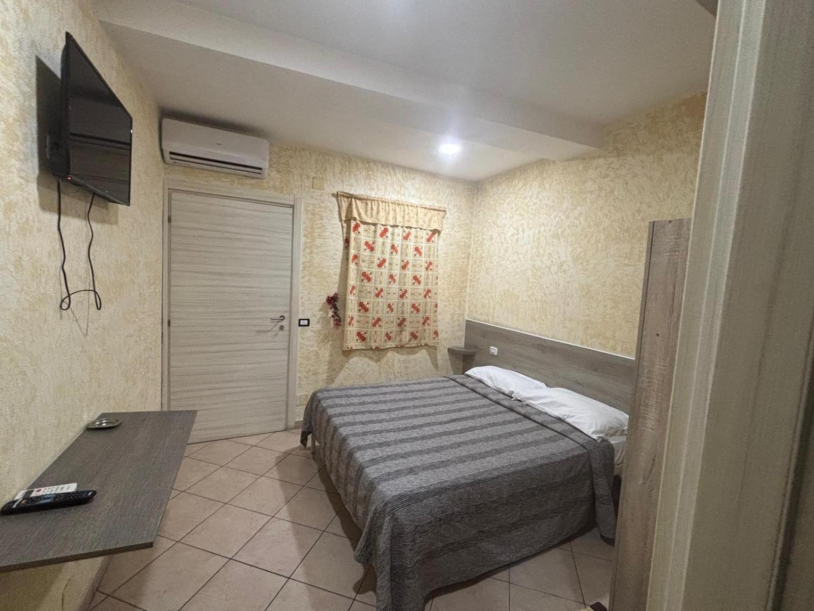 Crisan B&B Affittacamere 놀라 외부 사진
