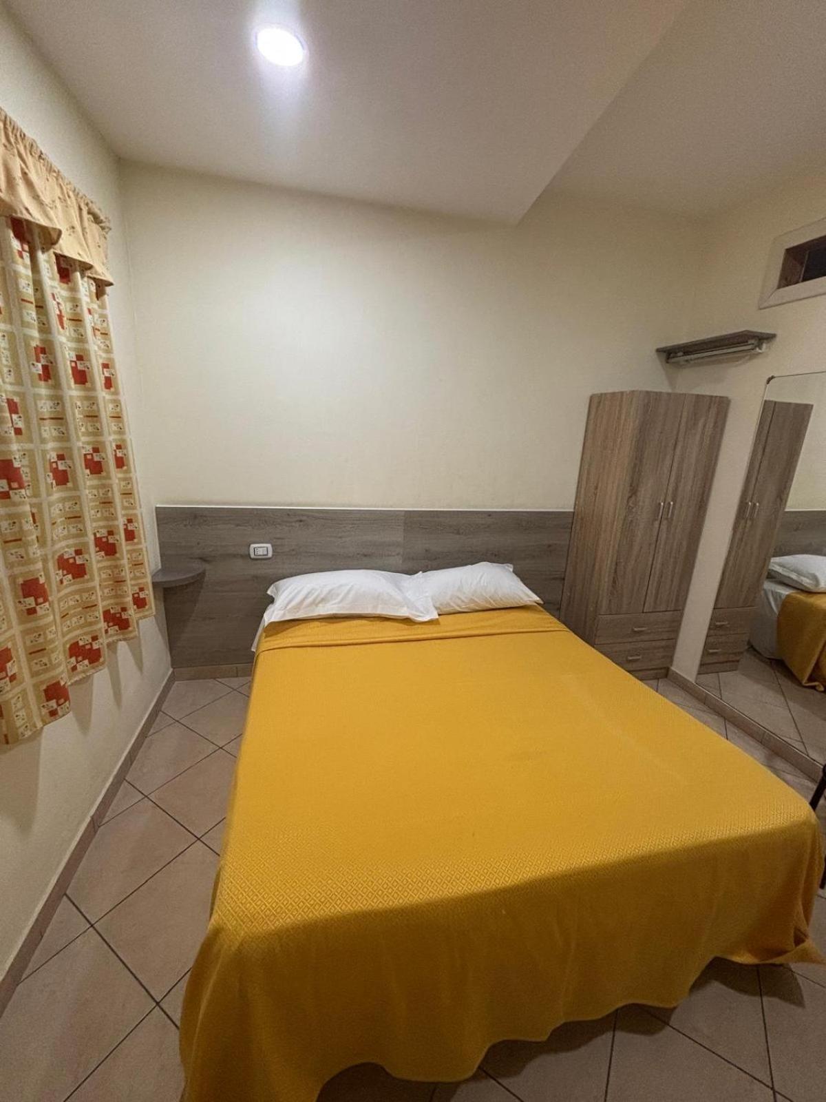 Crisan B&B Affittacamere 놀라 외부 사진
